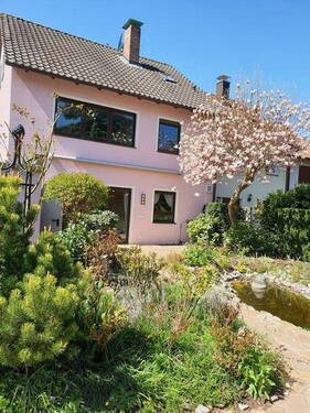 Rückseite mit Garten - 6 Zimmer Reihenendhaus zum Kaufen in Nürnberg
