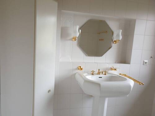 Badezimmer 1. OG - 