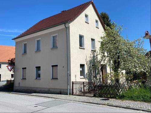 Südwestansicht - Die Pließnitz als Nachbarn ! - 59.000,00 EUR Kaufpreis, ca.  104,00 m² Wohnfläche