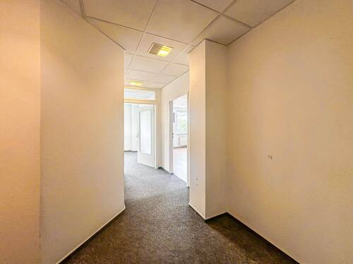 Flurbereich (1. OG links) - 