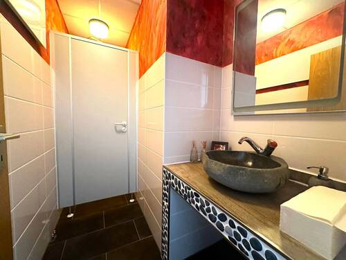 Badezimmer (2. OG rechts) - 