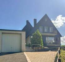 Wohnen am Waldrand: Großzügiges Einfamilienhaus mit Einliegerwohnung in Voerde - Ennepetal