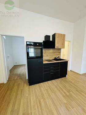 Einbauküche - *Sofort* zum 01.10.2025 - 2-Raum Wohnung mit Einbauküche