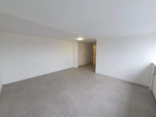 Wohn-Ess - Zentrale 3-Zimmer DG Wohnung mit Einbauküche in der Innenstadt von Gütersloh