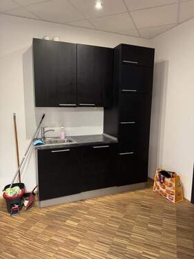 Teeküche - 4 Zimmer Büro in Kirchheim bei München
