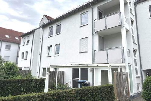 Ansicht Rückseite - 3 Zimmer Etagenwohnung zum Kaufen in Fellbach