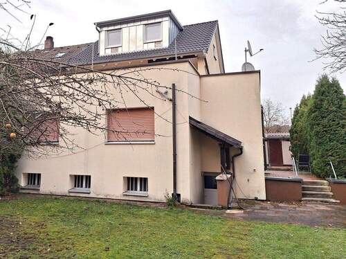 Gartenansicht - 5 Zimmer Mehrfamilienhaus, Wohnhaus in Rückersdorf