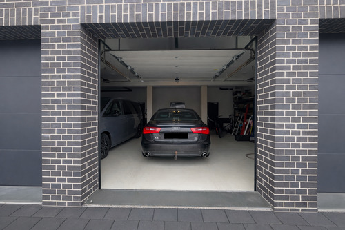 Garage - 