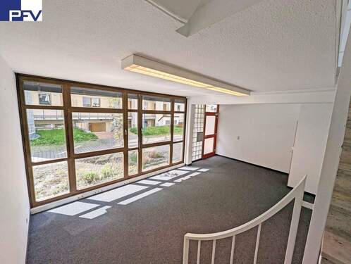 EG Referenzeinheit unrenoviert - 