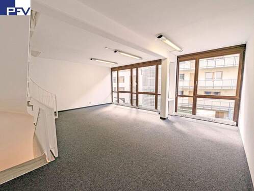 1.OG Referenzeinheit unrenoviert - 