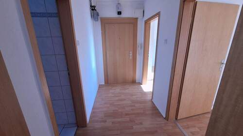 DG Wohnung. Eingangsbereich - 