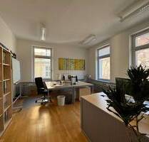 Repräsentatives Büro in München - Zentrale Lage, 5 helle Räume