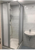 Badezimmer mit Dusche - 