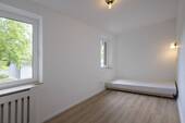 Zimmer 1 - 