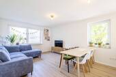 Wohnzimmer - 3 Zimmer Etagenwohnung zum Kaufen in Norderstedt