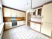 Einbauküche - KL-West - Renovierte 3-Zimmerwohnung mit Einbauküche und zwei Balkonen