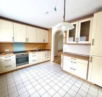 KL-West - Renovierte 3-Zimmerwohnung mit Einbauküche und zwei Balkonen - Kaiserslautern Innenstadt