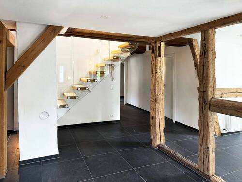 Bild 3 - 5 Zimmer Etagenwohnung in Singen