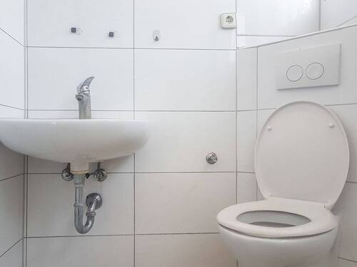 Badezimmer II - 