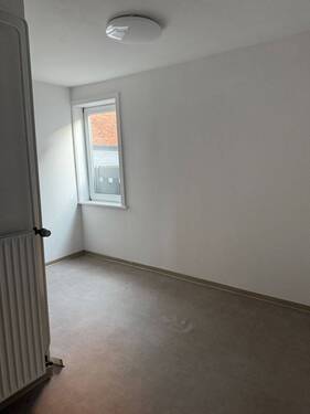 IMG_3993.JPG - 2 Zimmer Büro zur Miete in Dransfeld