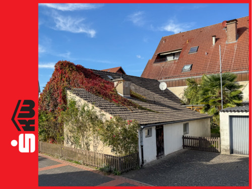 Hausansicht - Wohnen auf einer Ebene***4230 G sanierungsbedürftiger Bungalow im Herzen von Verl