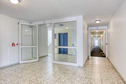 Eingangsbereich - 1 Zimmer Etagenwohnung zum Kaufen in Bonn / Beuel-Mitte