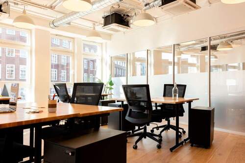 Fixed Desk - Büro mit 75,00 m&sup2; in Hamburg zur Miete