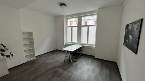 Büroraum 1 - Büroraum - Frankfurt - Bahnhofsviertel - All-in-Miete