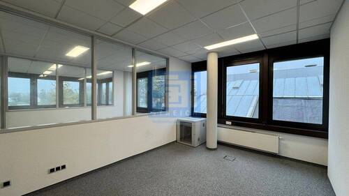 Büroflache - Büro mit 163,00 m² in Bielefeld / Heepen zur Miete