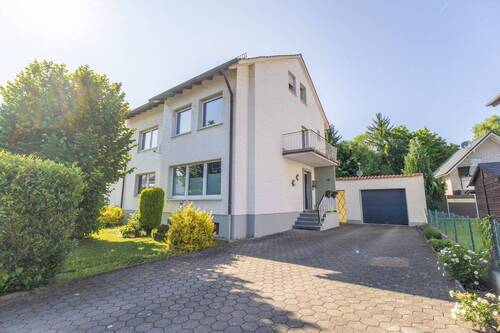Haus & Gartenansicht - Menden Lendringsen - Modernisiertes 3 FMH in ruhiger Lage (teilw. vermietet)