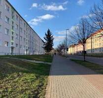 3-Zimmer-Eigentumswohnung mit großem Balkon und PKW-Stellplatz in Halberstadt