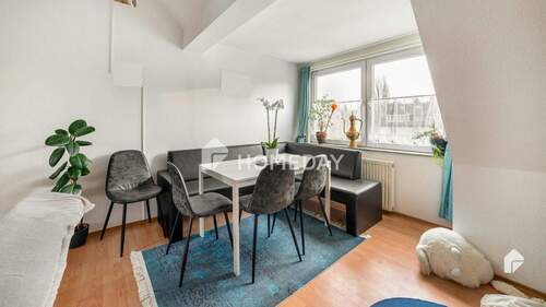 2. OG Wohnzimmer 3 - 