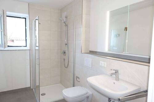 Bad - 4 Zimmer Etagenwohnung in Hohentengen