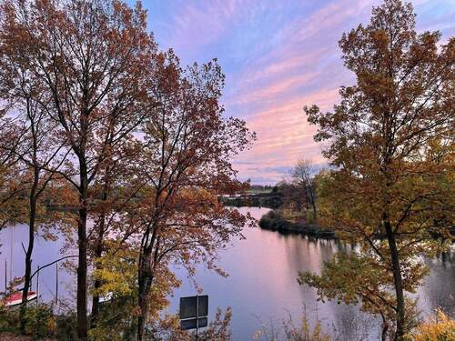 Bild 1 - Exklusive 4-Zimmer-Wohnung mit direktem Elbblick