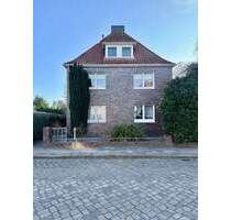 grundsolides 3-Familien Haus in Delmenhorst Deichhorst