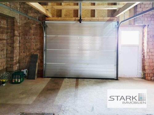 Garagentor und Eingang.jpg - 