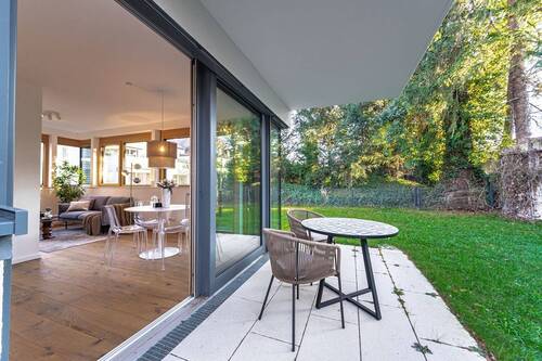 Große Schiebetüren zum Garten - 