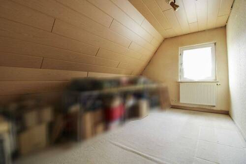 Schlafzimmer 2 OG - 