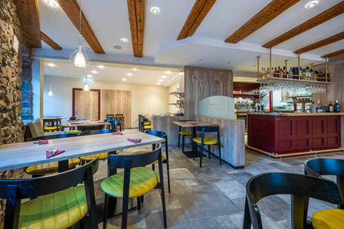 Restaurant - 