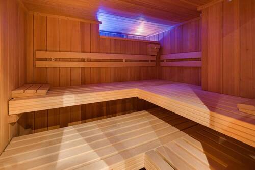 Sauna UG - 