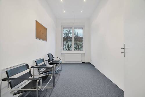 Büro 3 - 