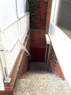 Abgang von der Terrasse in den Keller - 