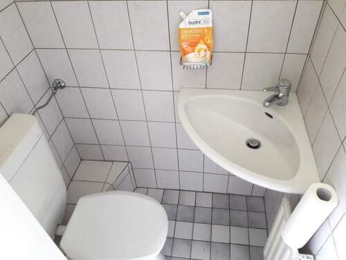 Gäste WC Erdgeschoss - 