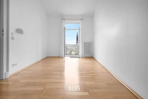 Schlafzimmer mit Balkon - Etagenwohnung mit 95,00 m&sup2; in Darmstadt zum Kaufen