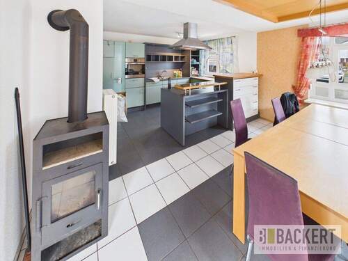 Esszimmer/Küche EG - Einfamilienhaus mit 277,50 m&sup2; in Steinwiesen / Nurn zum Kaufen