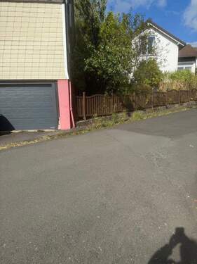 Garage und Garten - 5 Zimmer Doppelhaushälfte zum Kaufen in Neunkirchen