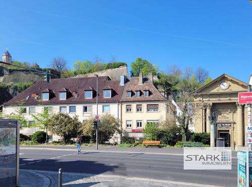 Mainbrücke Blick zum Spitäle (2).jpg - Moderne 2-Zimmer-Eigentumswohnung mit Terrasse in gefragter Altstadtlage im „Spitäle“