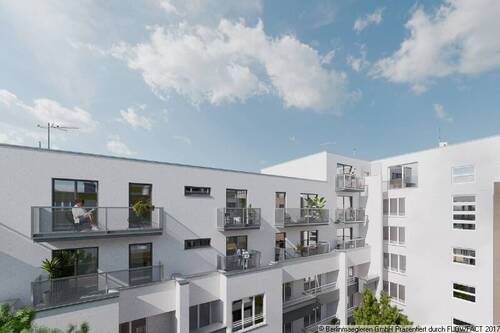 Hausansicht Hofseite - 5 Zimmer Etagenwohnung in Berlin