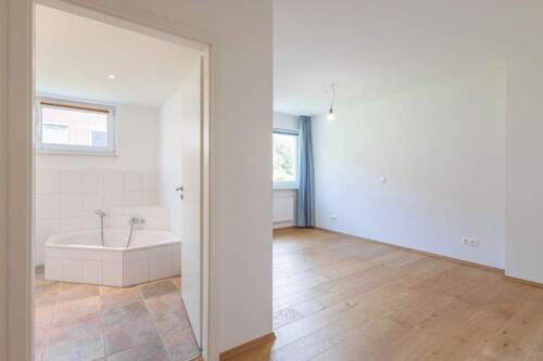 Schlafzimmer mit Bad - 