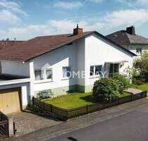 Einfamilienhaus mit Herz, Gartenidylle & Ausbaupotenzial in Limburg-Staffel - Limburg an der Lahn-Staffel